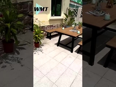 Mesa e cadeiras de metal resistentes à água, resistentes à ferrugem e à decoloração.